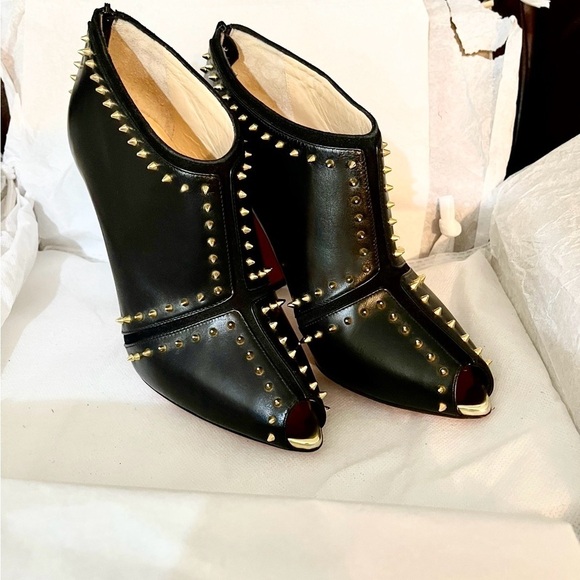 Christian Louboutin Carapachoc 100 Spike blk kid Lthr Peeptoe Ankle Boots EU38.5 - Picture 5 of 12